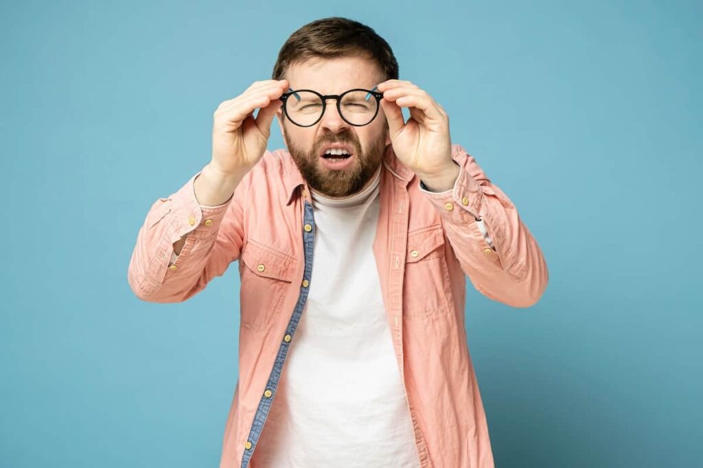 What You Need to Know About Presbyopia 1 Presbyopia Treatment in Los Angeles