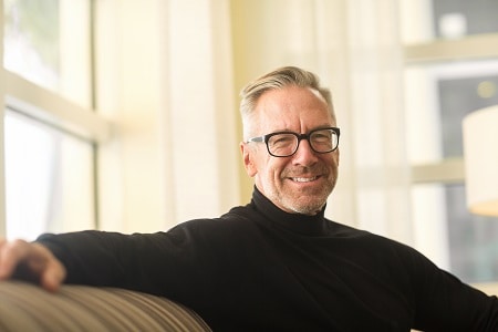 Can You Be Too Old for LASIK? 1 LASIK Treatment Los Angeles, CA
