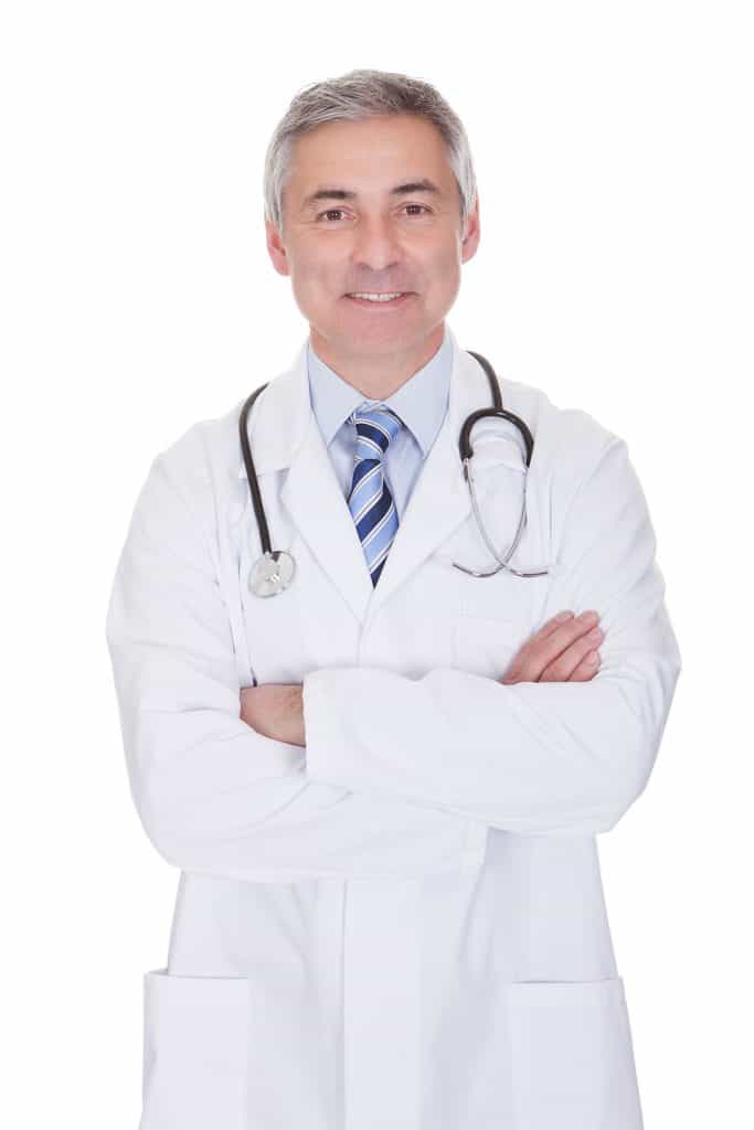 ¿En Qué Se Diferencia El Glaucoma De Las Cataratas? 1 shutterstock 141944872 updated 683x1024 1